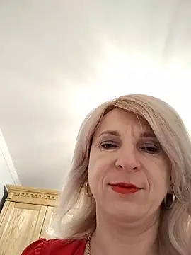 AhlyssaLove1155 online show from 06.09.26