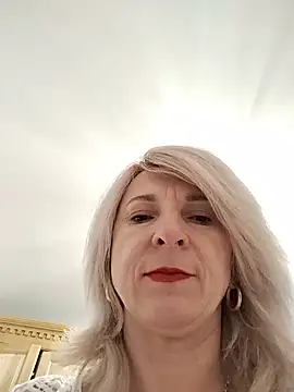 AhlyssaLove1155 online show from 07.28.26