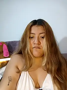 Sofia  Saenz online show from 03.28.26