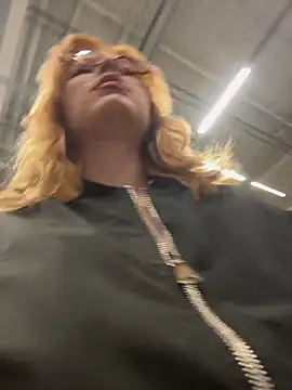  Little Ginger online show from 04.06.26