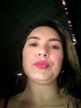 Snapshot of Charlott_smi chatting on 04.21.26 Charlott smi online show from 04.21.26