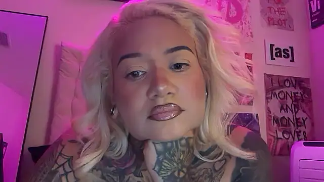Snapshot of Itsonlyvirgo chatting on 05.31.26 Itsonlyvirgo online show from 05.31.26