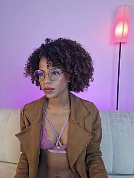 NaomiClay online show from 04.09.26