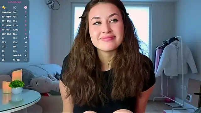 KiraBodrick online show from 04.22.26