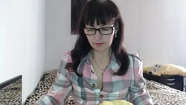 Eila Morigan online show from 04.22.26