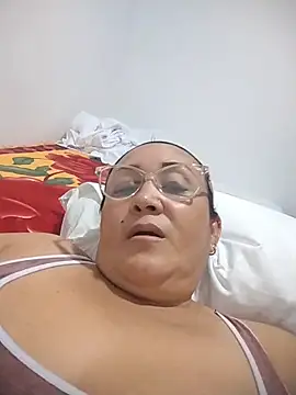 Nini Love  online show from 03.06.26