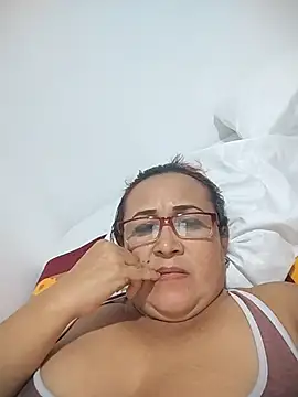 Nini Love  online show from 03.27.26