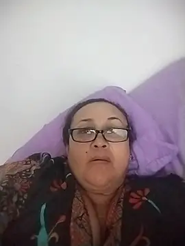 Snapshot of Nini_Love_ chatting on 07.17.26 Nini Love online show from 07.17.26
