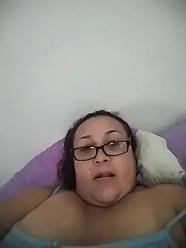 Snapshot of Nini_Love_ chatting on 07.19.26 Nini Love online show from 07.19.26