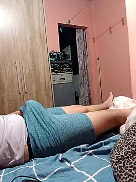 AVALIAminhaPika online show from 04.21.26