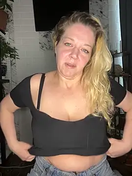 JenniferCarmen online show from 05.24.26