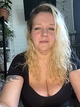 JenniferCarmen online show from 05.27.26