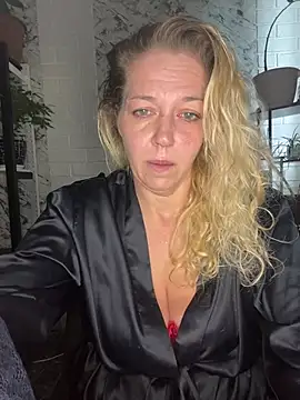 JenniferCarmen online show from 07.28.26