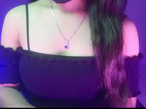 Isha Lush online show from 12.18.25