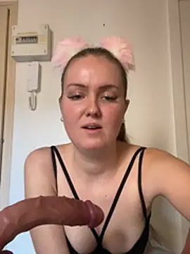 Snapshot of Vikml166 chatting on 02.22.26 Vikml166 online show from 02.22.26