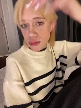 Snapshot of polimun chatting on 02.21.26 polimun online show from 02.21.26