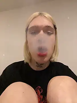 Snapshot of polimun chatting on 02.23.26 polimun online show from 02.23.26