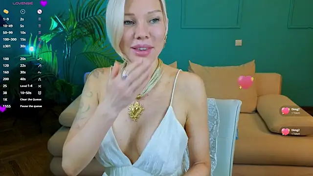 Lindsi Luvviv online show from 07.03.26