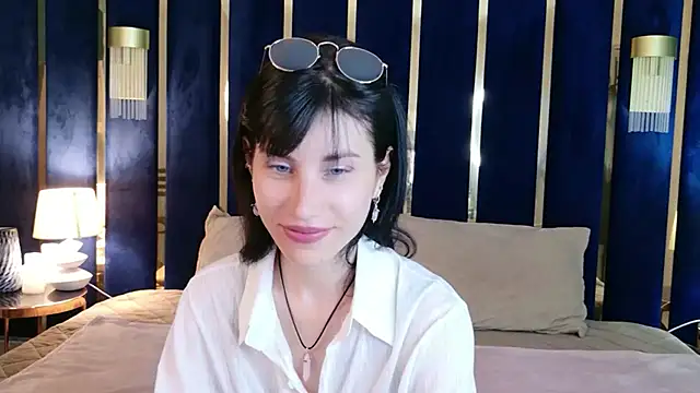 Snapshot of Dedra_Dixon chatting on 06.08.26 Dedra Dixon online show from 06.08.26