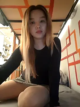 Snapshot of SherrylShaw chatting on 03.30.26 SherrylShaw online show from 03.30.26