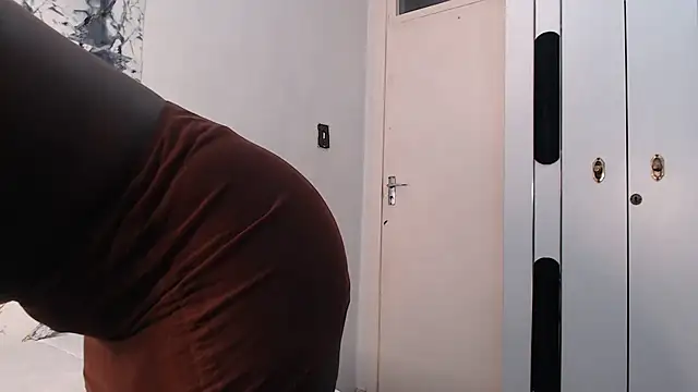 CurvyJ255 online show from 07.15.26