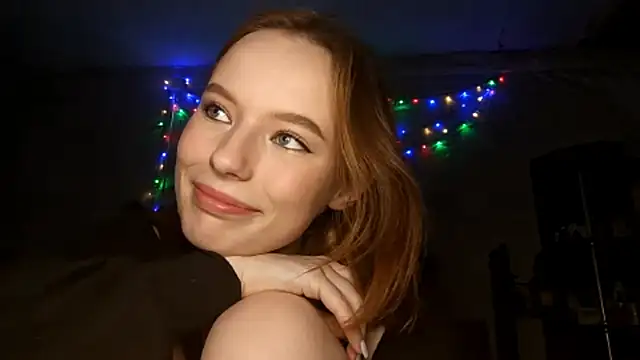 Snapshot of deep_eyes chatting on 12.15.25 deep eyes online show from 12.15.25