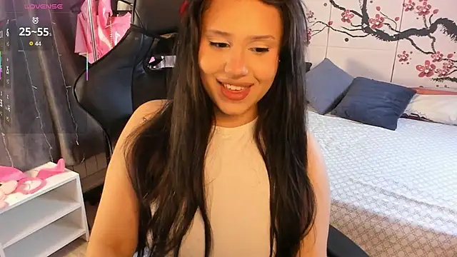 Nicole Pars online show from 12.14.25