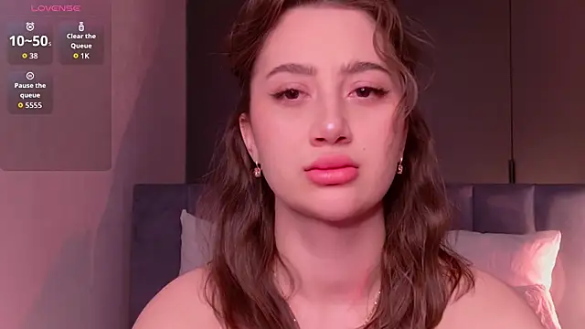 LucieBliss online show from 02.20.26