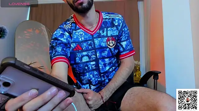  YOURHERO online show from 04.01.26