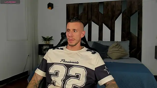 J king   online show from 05.08.26