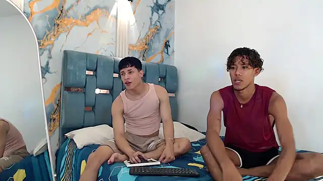 Snapshot of YOUNG_GUYS1 chatting on 02.05.26 YOUNG GUYS1 online show from 02.05.26