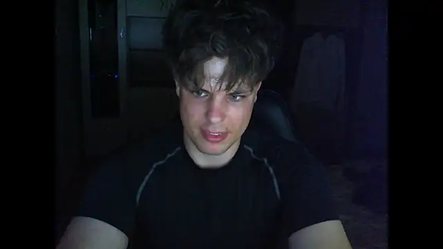 Snapshot of GymGuy0505 chatting on 05.05.26 GymGuy0505 online show from 05.05.26