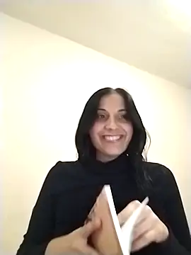 Snapshot of DommeVioleta chatting on 12.21.25 DommeVioleta online show from 12.21.25