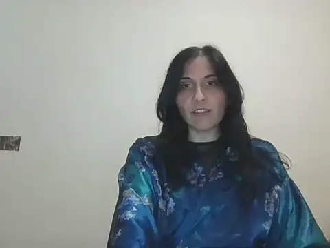 Snapshot of DommeVioleta chatting on 12.22.25 DommeVioleta online show from 12.22.25