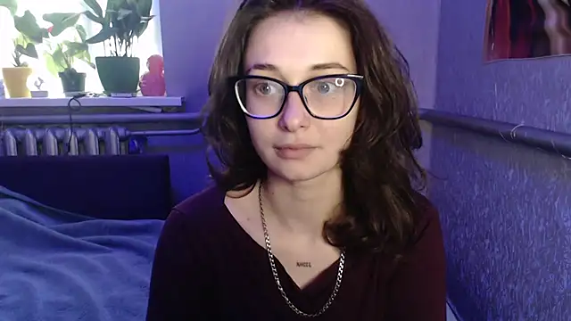 Snapshot of Angelik5371 chatting on 04.01.26 Angelik5371 online show from 04.01.26