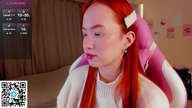 Snapshot of sunflare_ chatting on 02.10.26 sunflare online show from 02.10.26