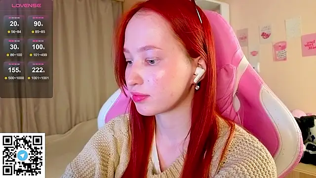 Snapshot of sunflare_ chatting on 02.27.26 sunflare online show from 02.27.26