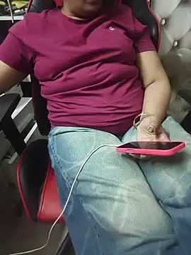 butterflyslay online show from 04.13.26