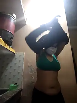 Snapshot of jaanvi-Rani chatting on 02.04.26 jaanvi-Rani online show from 02.04.26