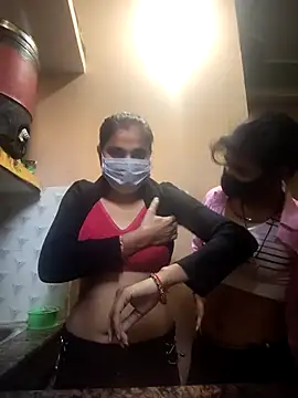 Snapshot of jaanvi-Rani chatting on 02.05.26 jaanvi-Rani online show from 02.05.26