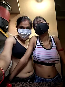 Snapshot of jaanvi-Rani chatting on 02.14.26 jaanvi-Rani online show from 02.14.26