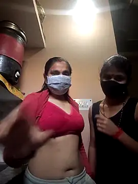 Snapshot of jaanvi-Rani chatting on 02.20.26 jaanvi-Rani online show from 02.20.26