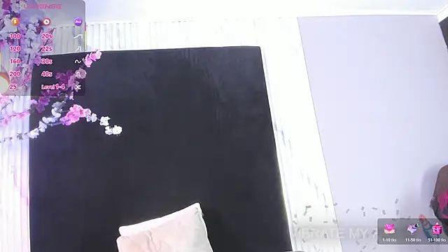 Snapshot of bella_moonlight_cr chatting on 02.20.26 bella moonlight cr online show from 02.20.26