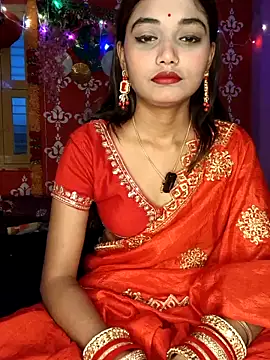 Snapshot of Sweet-priyaa chatting on 04.25.26 Sweet-priyaa online show from 04.25.26