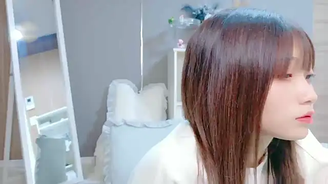 Snapshot of ayu-jpnk chatting on 12.14.25 ayu-jpnk online show from 12.14.25