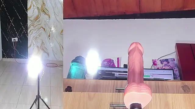 aisha funny online show from 06.14.26