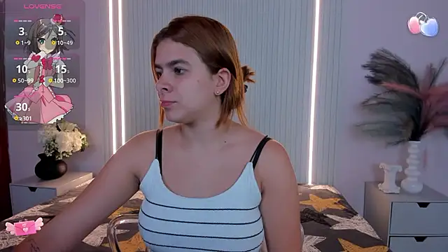 VivianOwen9 online show from 02.10.26