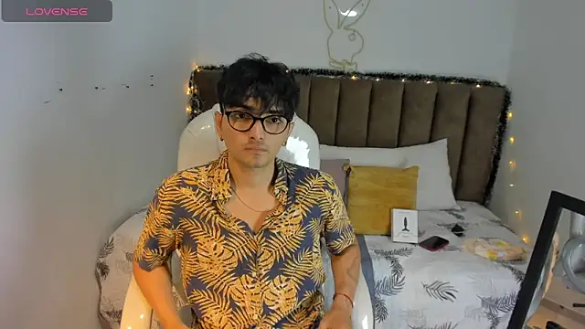 Archie 77 online show from 12.22.25