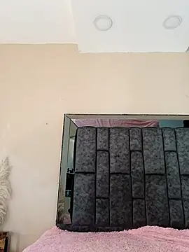 Snapshot of Jasmineloki chatting on 02.22.26 Jasmineloki online show from 02.22.26