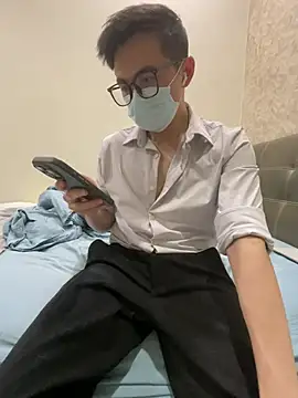 Snapshot of YourBoYyyyyyyy chatting on 06.30.26 YourBoYyyyyyyy online show from 06.30.26